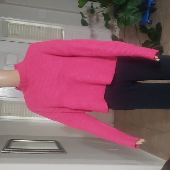 BP s Uber soft open knit slightly cropped mockneck sweater ribbed oversized - Picture 1 of 8